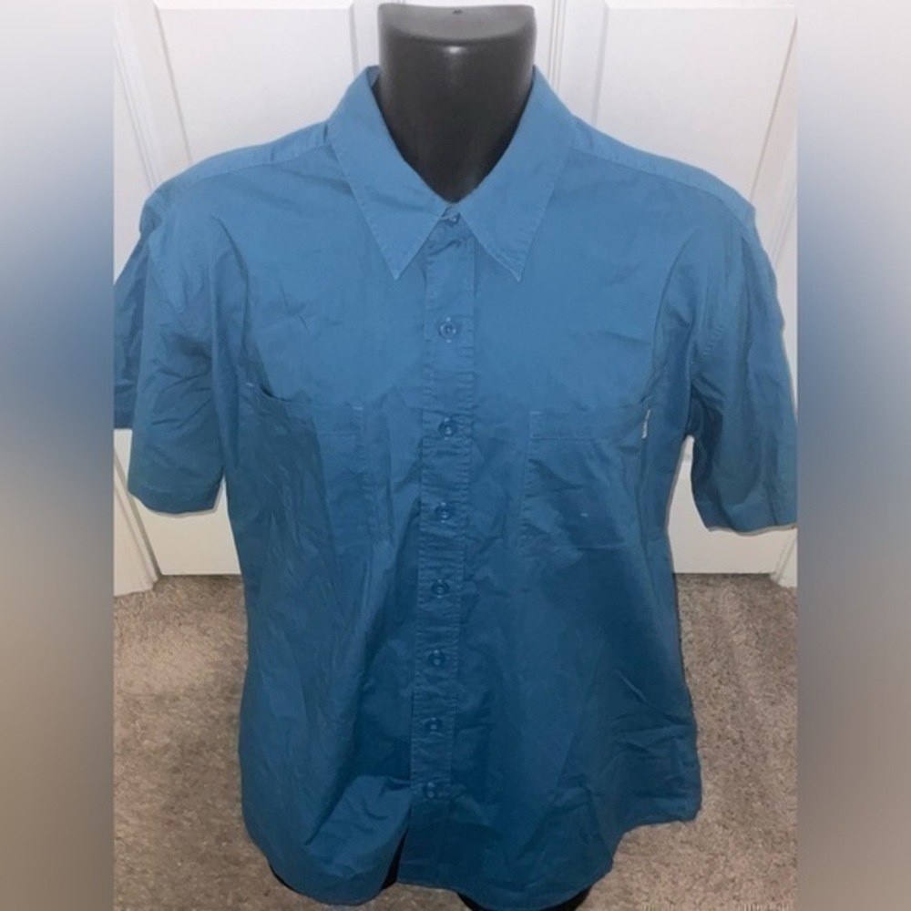Men’s used blue denim Carhartt button front shirt size XL cotton Pre own as is